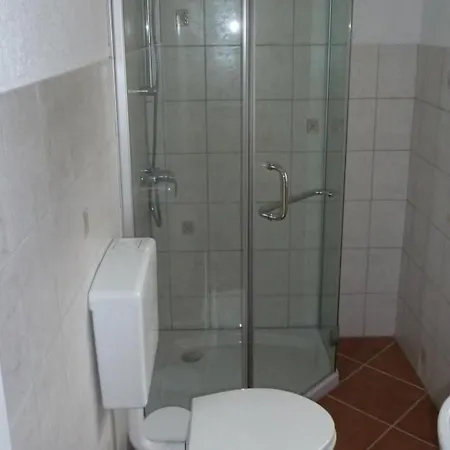 Prázdninový dům In Ruhiger Lage In Der Naehe Zahlreicher Wanderro By Interhome